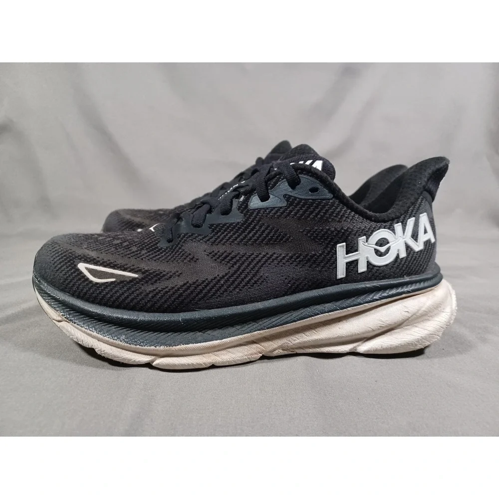 Hoka Shoes Womens‎ 8.5 B Black Clifton 9 Running Sneakers 1127896 BWHTpl